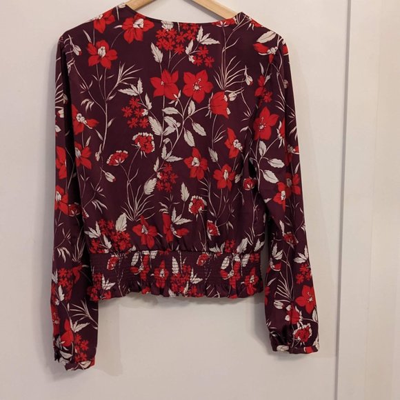 Guess Flower Flowy Blouse - Picture 5 of 5